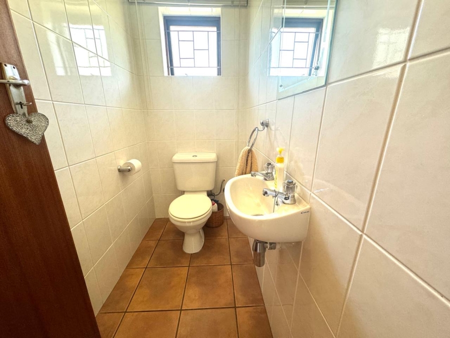 3 Bedroom Property for Sale in Amandelsig Western Cape